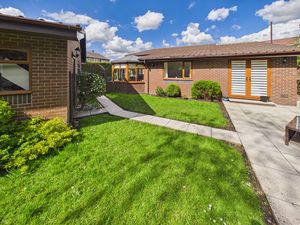 Photo 66- click for photo gallery